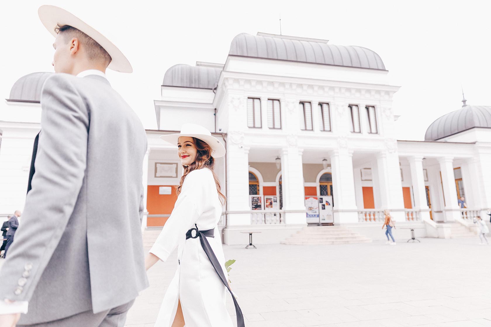 horea si andrada la starea civila in cluj-napoca alaturi de palaria dadarlat