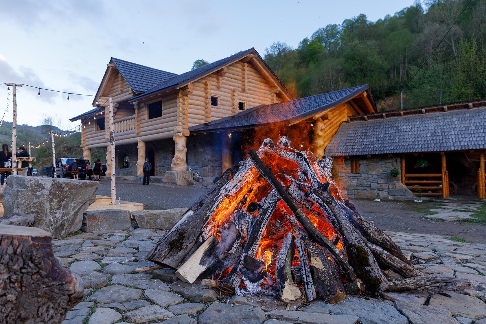 foc de tabara la maramures